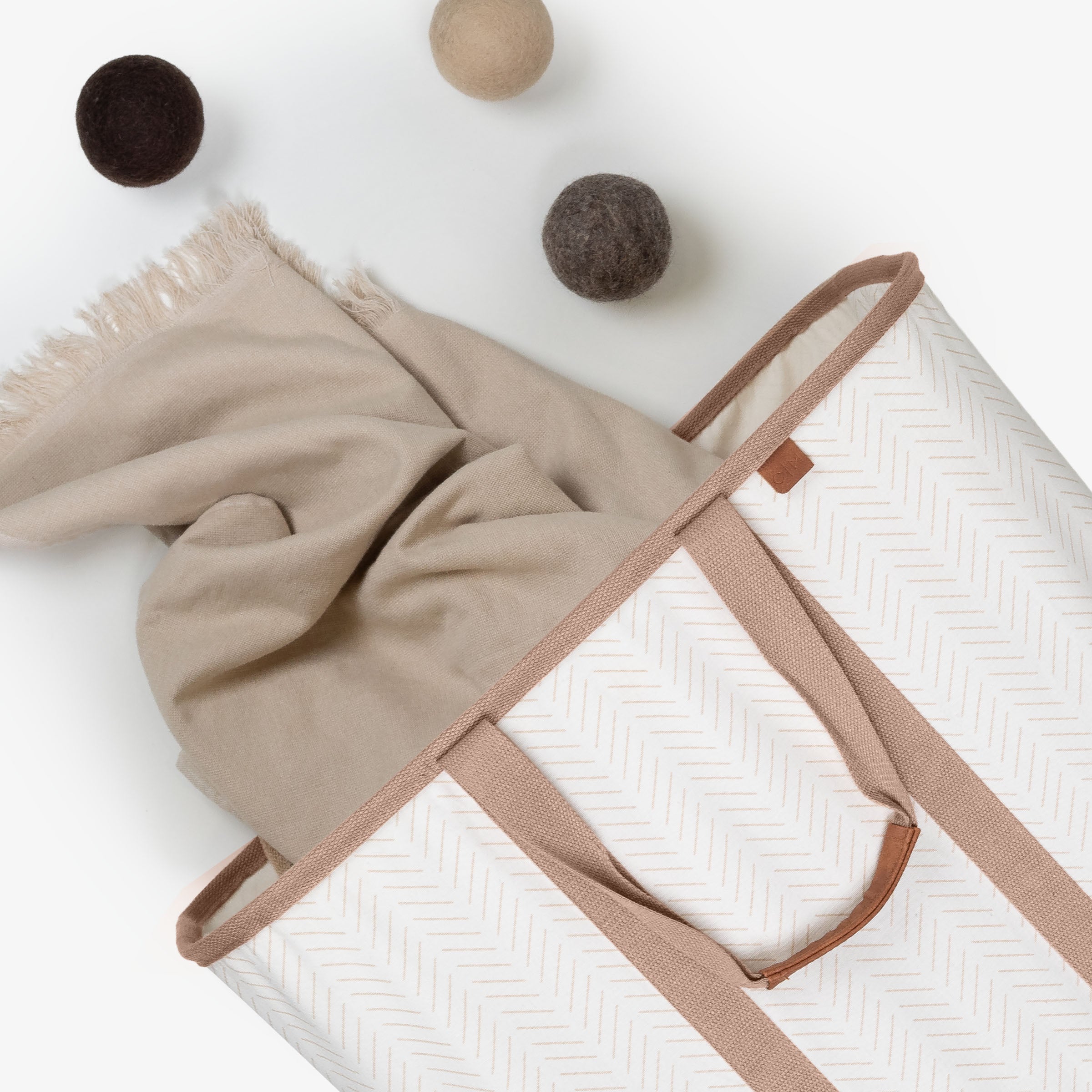 Collapsible Laundry Caddy LUXE