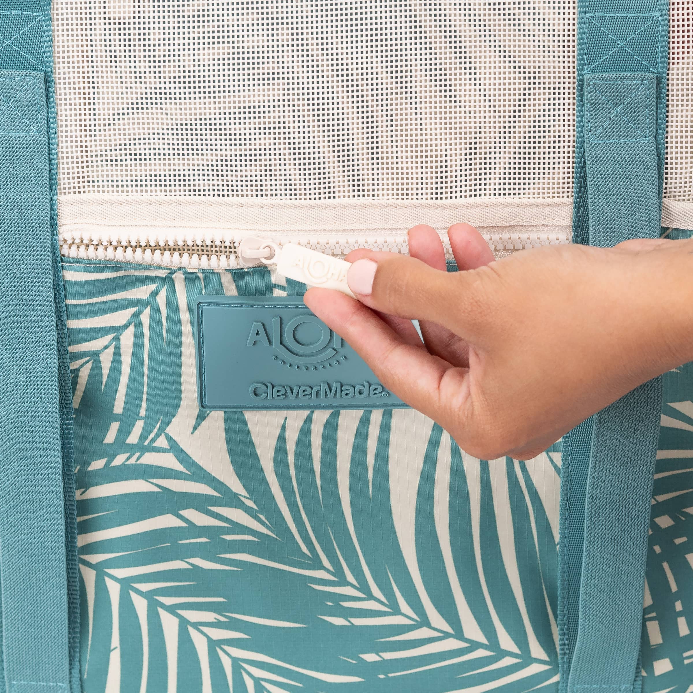 Aloha Collection Collapsible Beach Tote