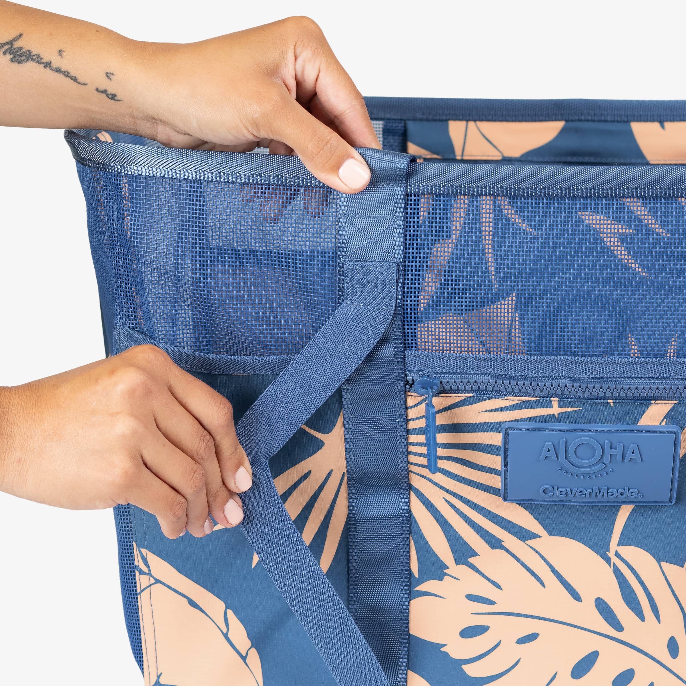 Aloha Collection Collapsible Beach Tote