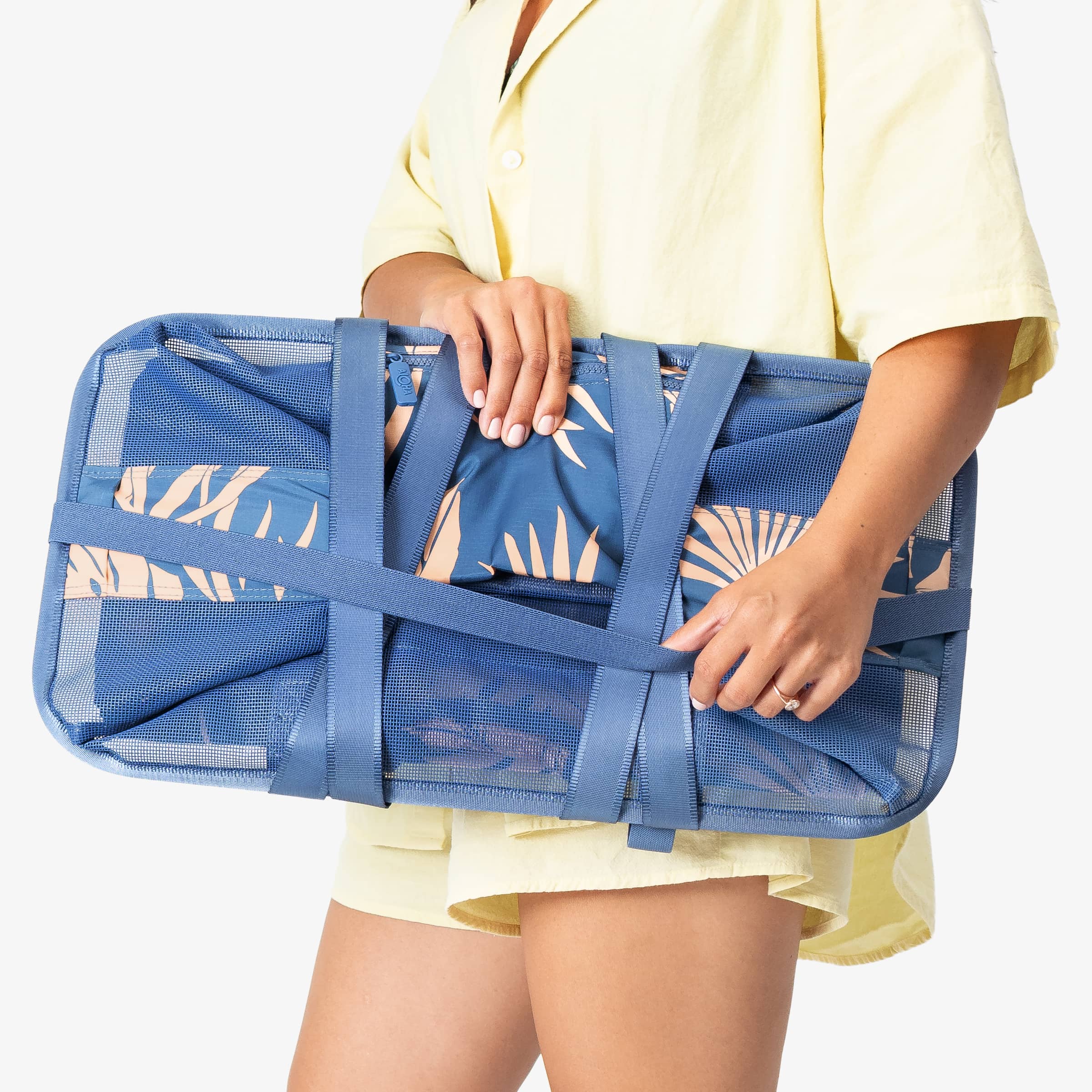 Collapsible Beach Tote 42L | Aloha Collection Beach Mesh Tote