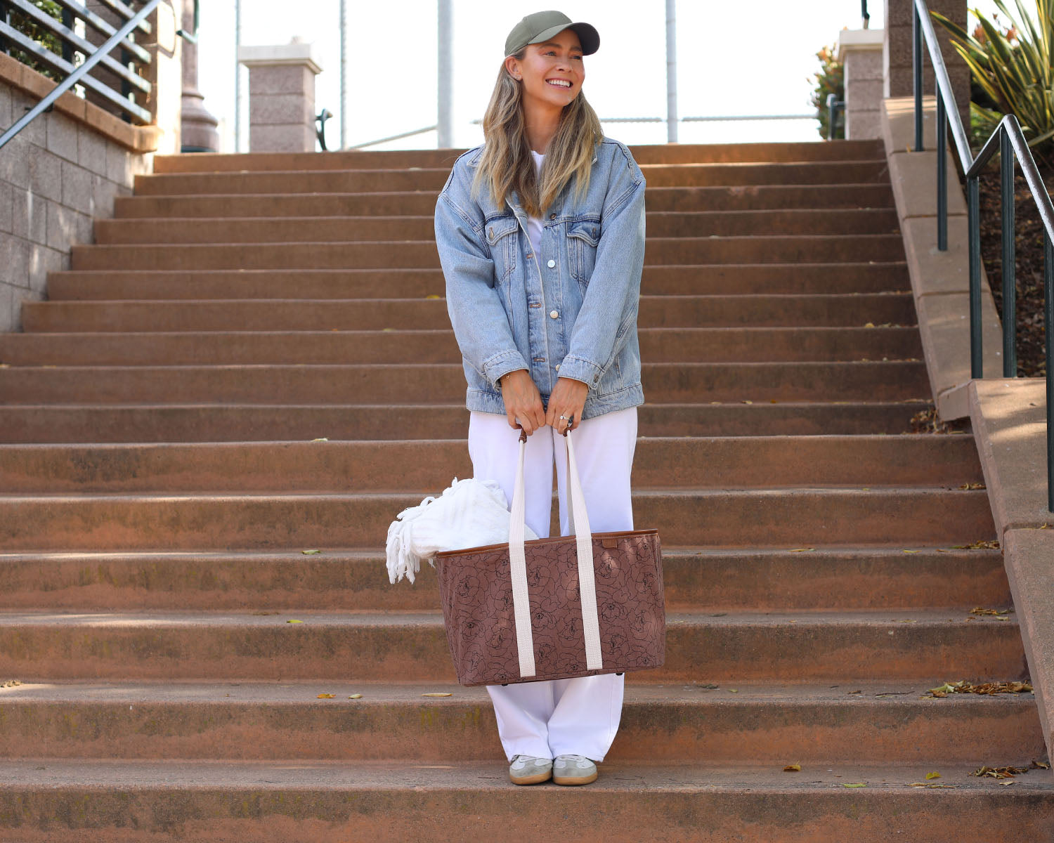 CM_EverydayTotes_Collection_1500x1200_1.jpg