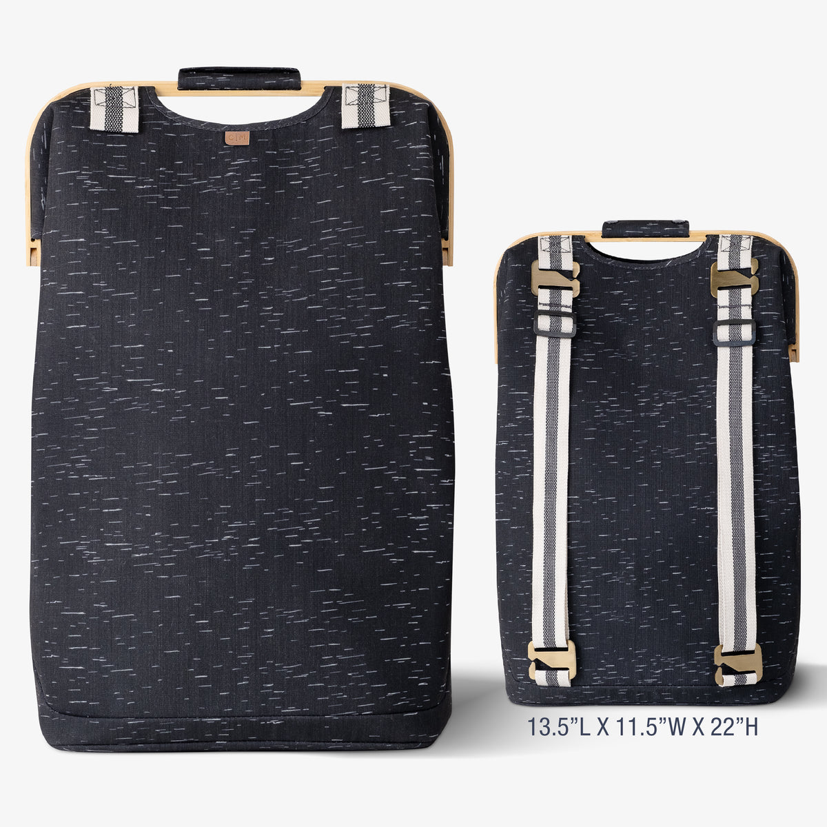 CleverMade laundry backpack LUXE with dimensions